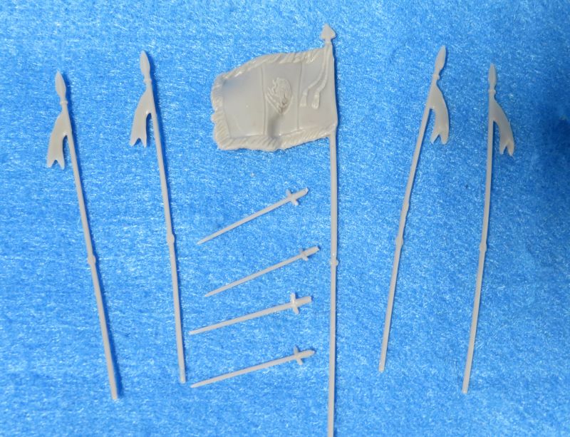 27 Mexican/Napoleonic cavalry weapons and flags    54mm                        